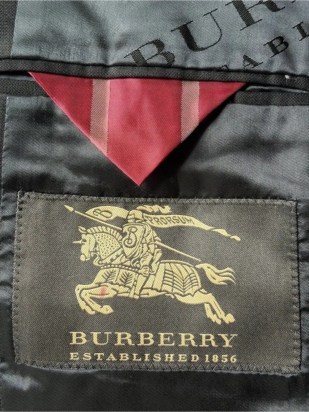 Burberry Black Wool Mohair Tuxedo Jacket 38R Peak Lapel Made in Italy Model 511
